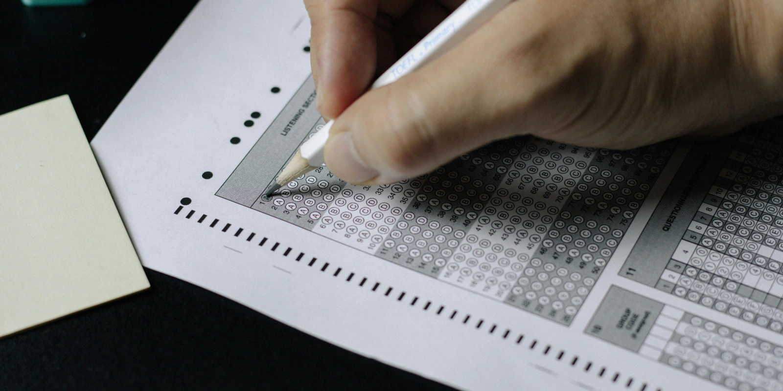 Macroéconomie : Politiques Économiques et Croissance